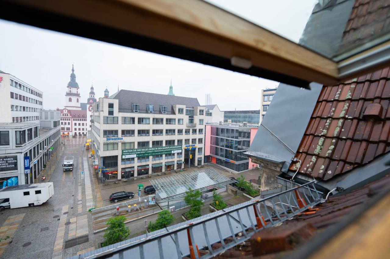 Apartment Im Historischen Altbau Am Marktplatz - Disney+, 300Mb/S Internet Chemnitz Exterior foto